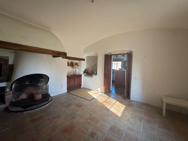 8 chambre Finca/Maison de Campagne à vendre à Llagostera avec garage - 1 070 000 € (Ref: 9715252)