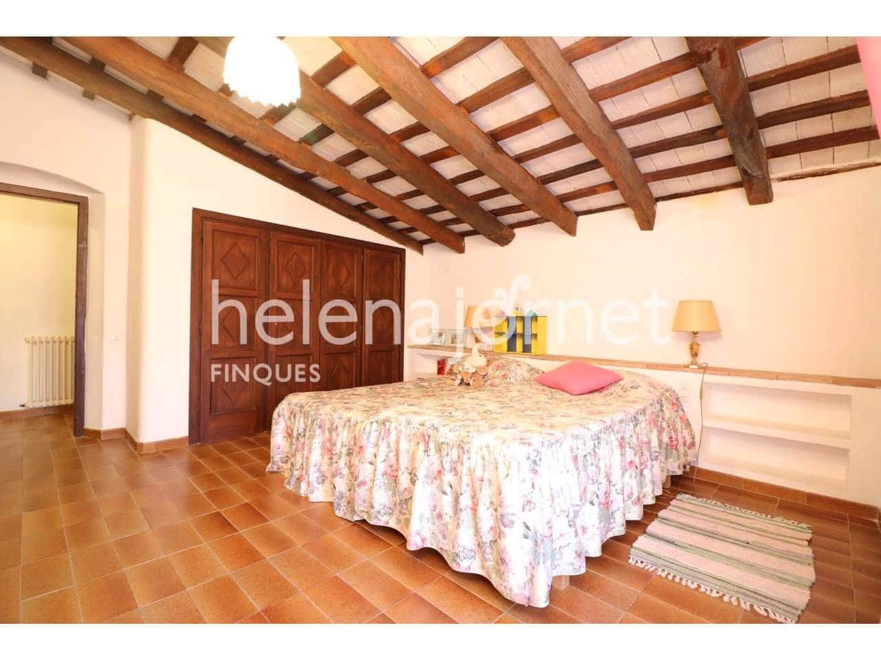 8 chambre Finca/Maison de Campagne à vendre à Llagostera avec garage - 1 070 000 € (Ref: 9715252)