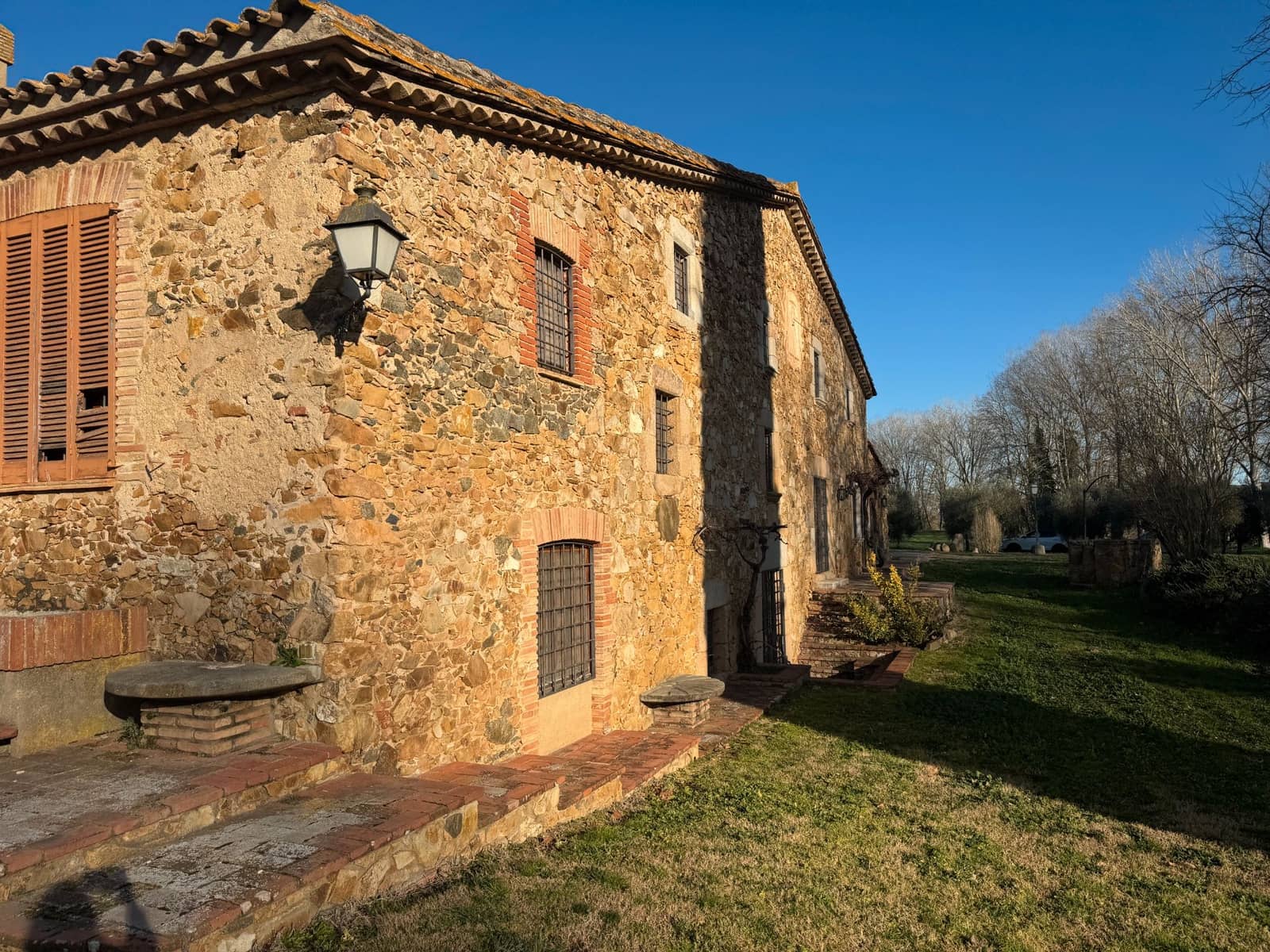 8 chambre Finca/Maison de Campagne à vendre à Llagostera avec garage - 1 070 000 € (Ref: 9715252)