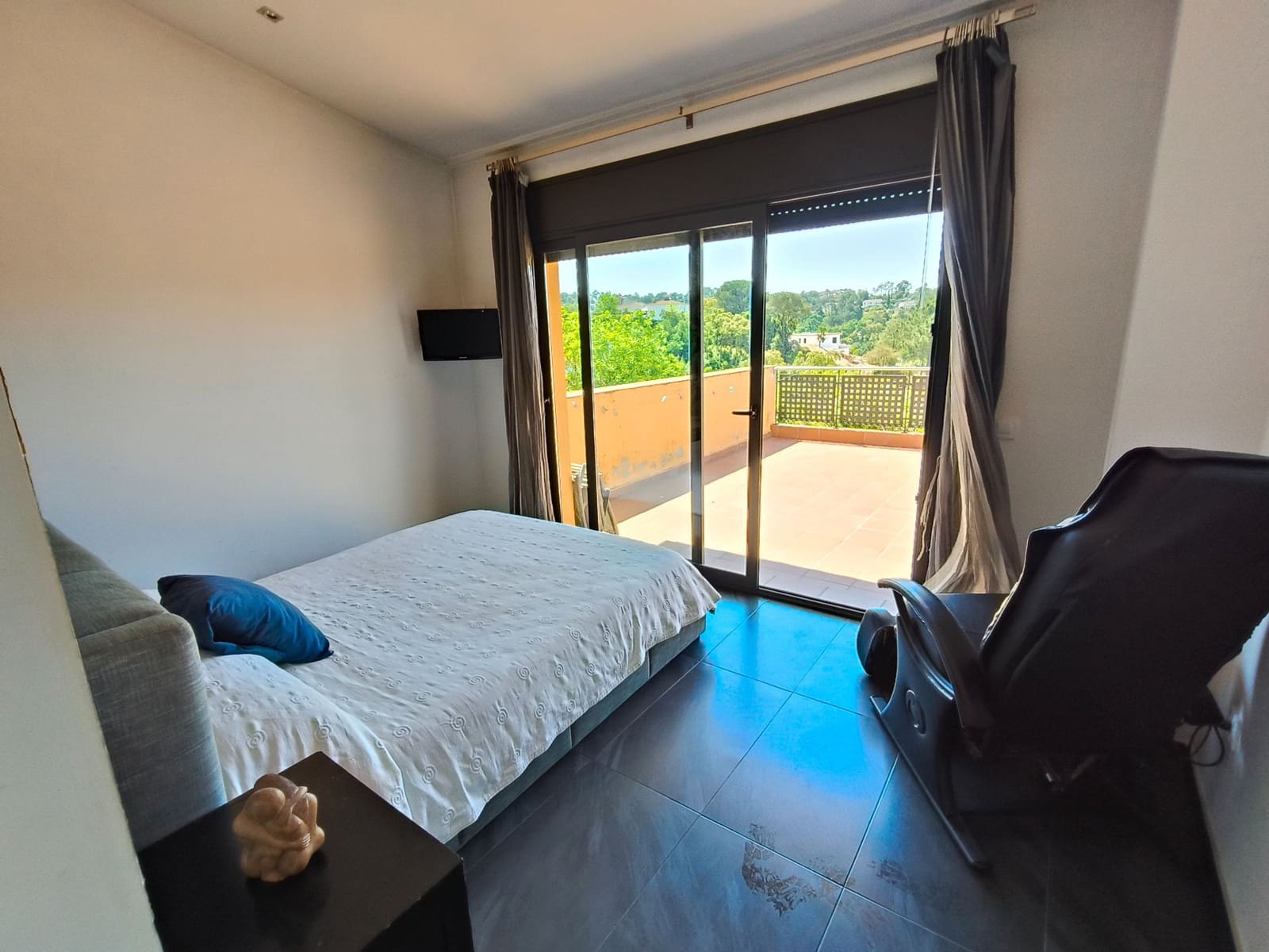 4 bedroom Villa for sale in Lloret de Mar with garage - € 440,000 (Ref: 9715255)