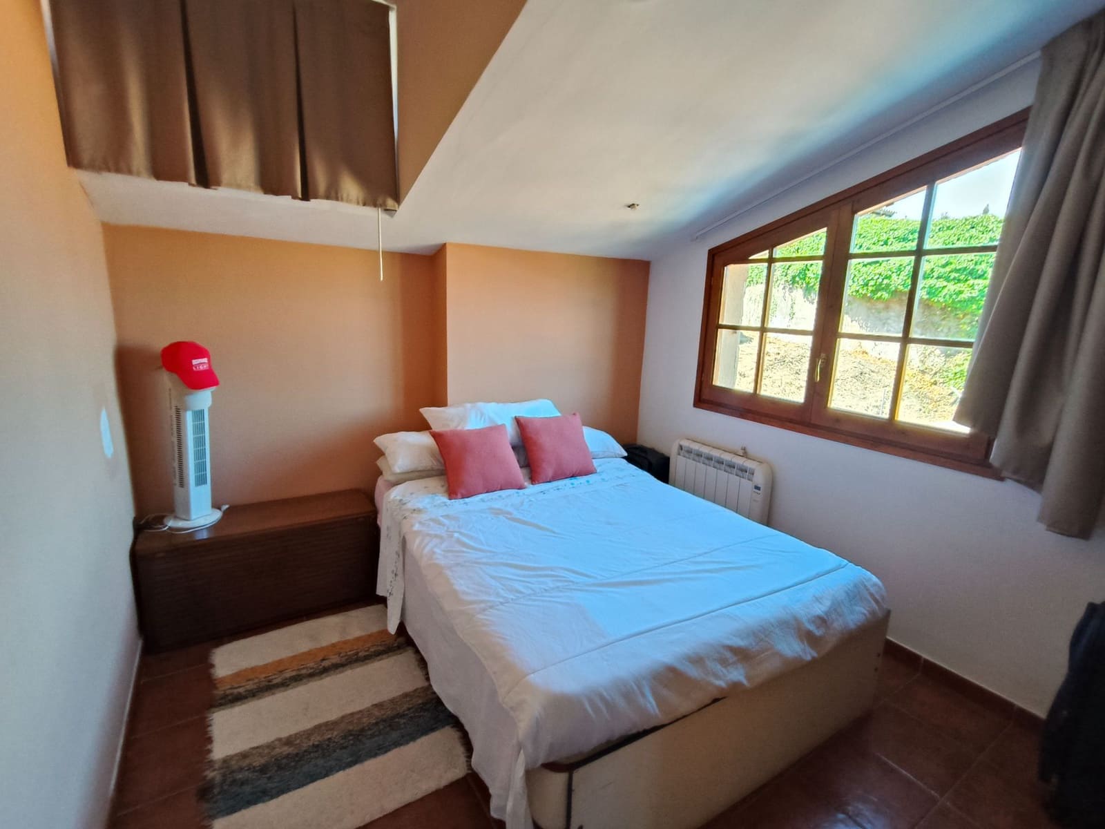 4 bedroom Villa for sale in Lloret de Mar - € 287,000 (Ref: 9715256)