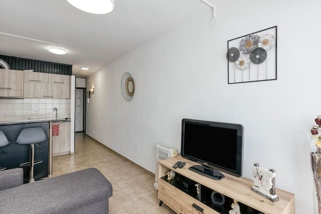 1 makuuhuone Huoneisto myytävänä paikassa Empuriabrava, Castelló d'Empúries - 120 000 € (Ref: 9715258)