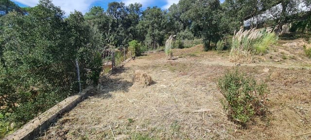 Byggetomt til salgs i Aiguaviva Parc, Vidreres - € 85 000 (Ref: 9715259)