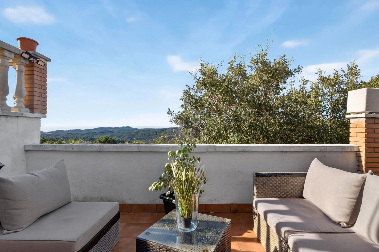 3 bedroom Villa for sale in Lloret de Mar with garage - € 315,000 (Ref: 9715260)