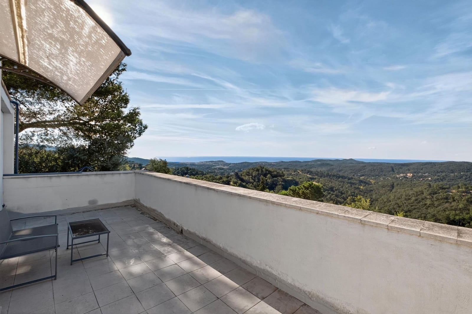 3 bedroom Villa for sale in Lloret de Mar with garage - € 315,000 (Ref: 9715260)