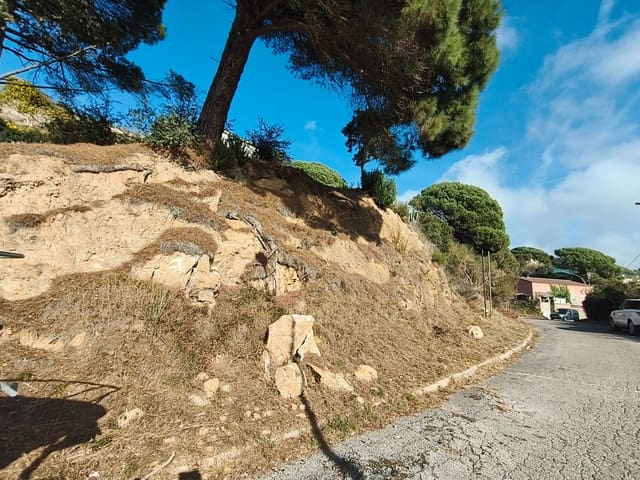 Byggegrund til salg i Urbanitzacions del Nord, Lloret de Mar - € 25.000 (Ref: 9715261)