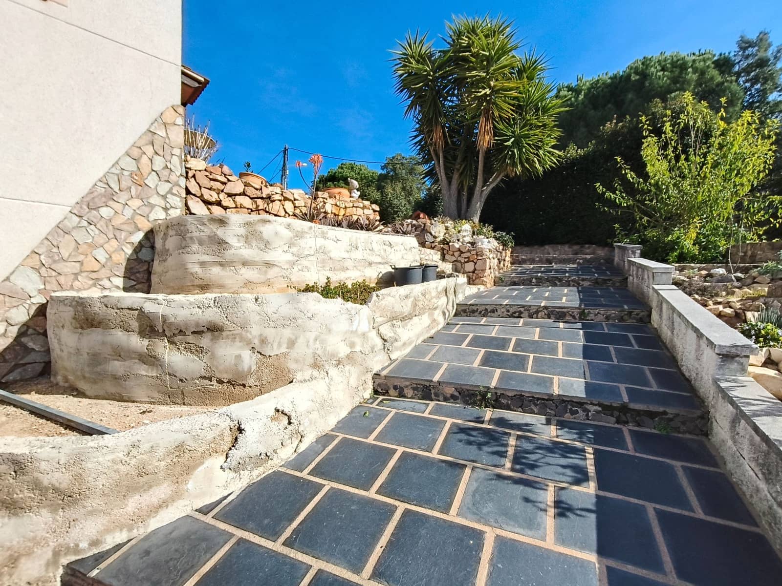 4 soverom Villa til salgs i Vidreres med svømmebasseng garasje - € 360 000 (Ref: 9715262)