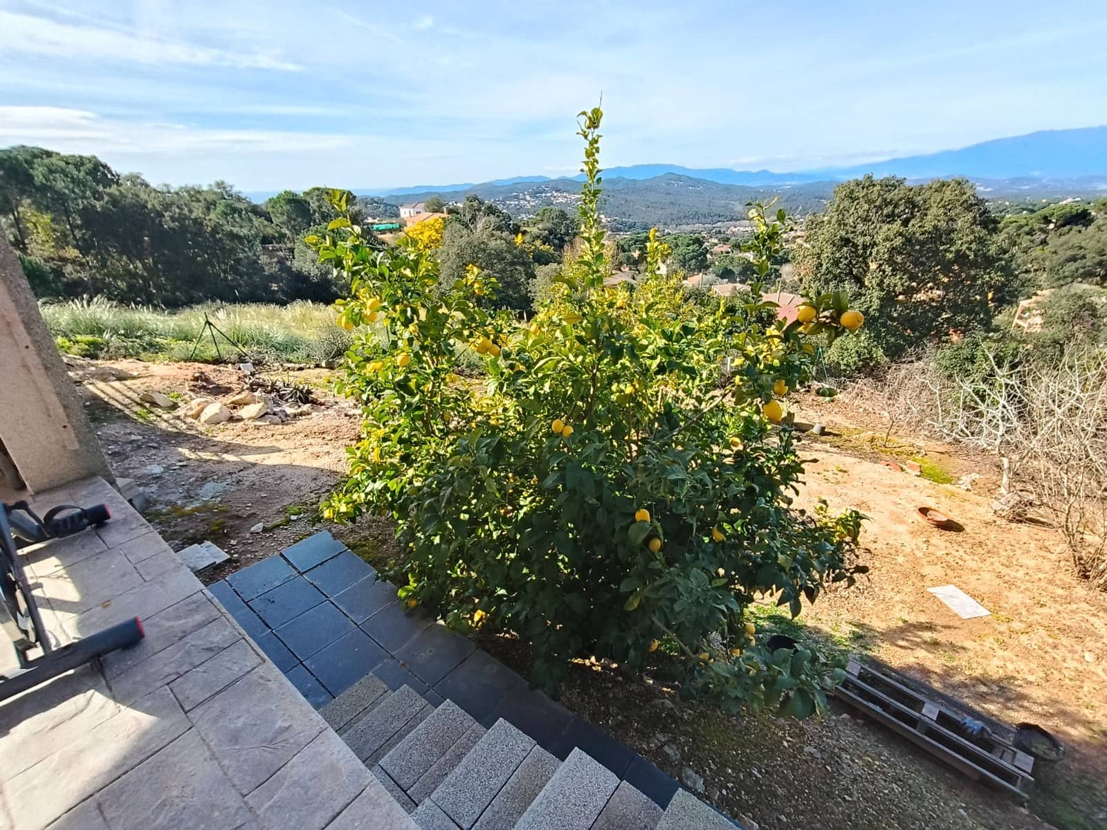 4 soverom Villa til salgs i Vidreres med svømmebasseng garasje - € 360 000 (Ref: 9715262)