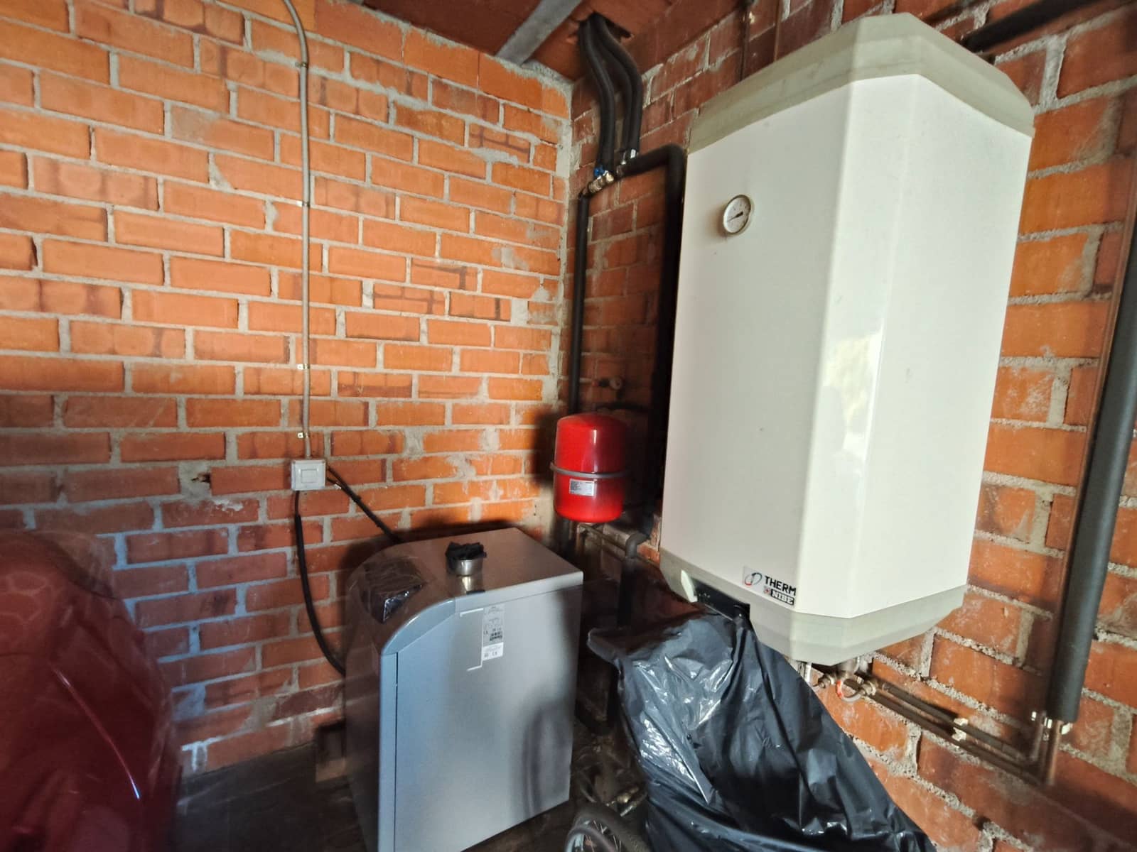 4 soverom Villa til salgs i Vidreres med svømmebasseng garasje - € 360 000 (Ref: 9715262)