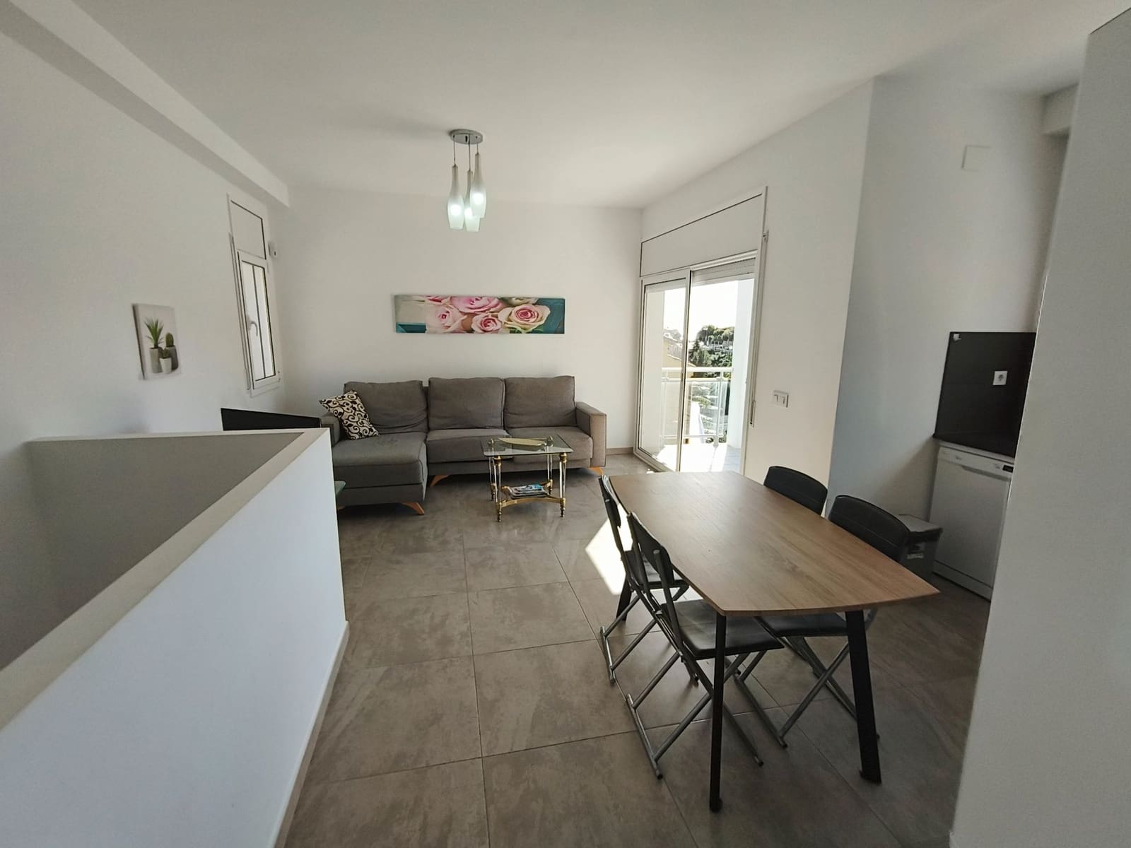 6 soveværelse Semi-Rækkehus til salg i Santa Susanna med swimmingpool garage - € 680.000 (Ref: 9715263)