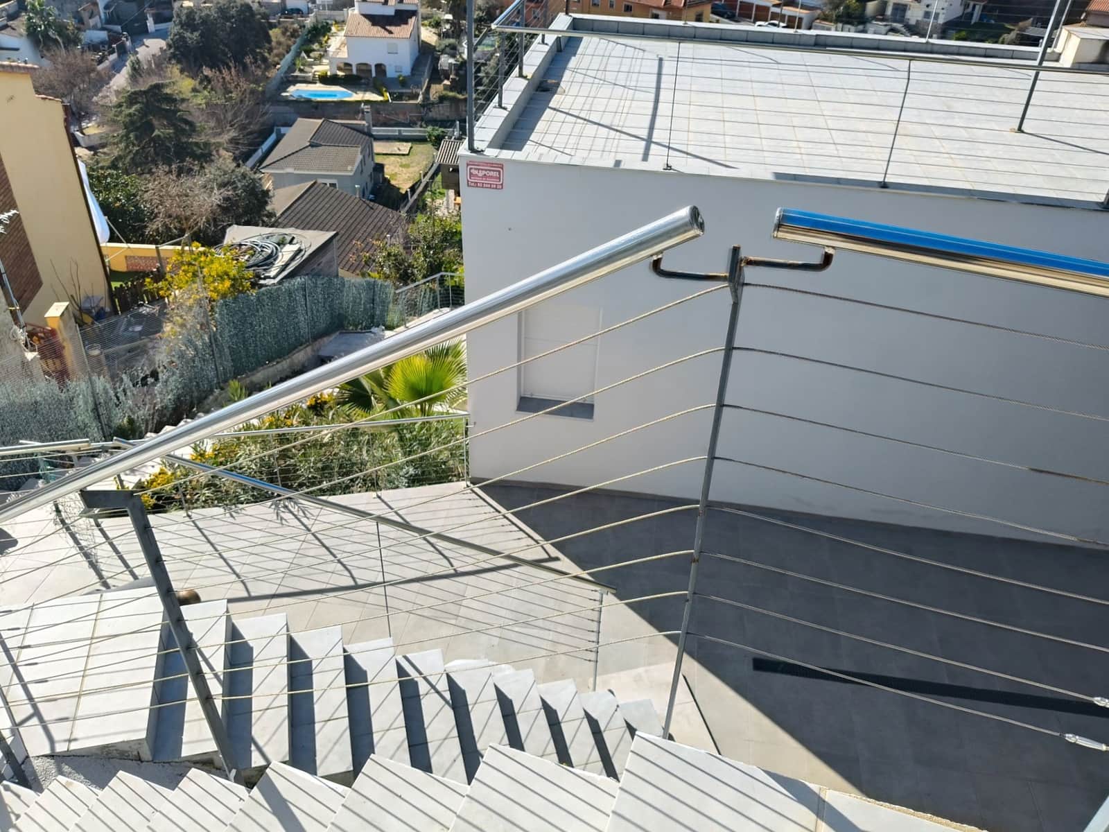 6 soveværelse Semi-Rækkehus til salg i Santa Susanna med swimmingpool garage - € 680.000 (Ref: 9715263)