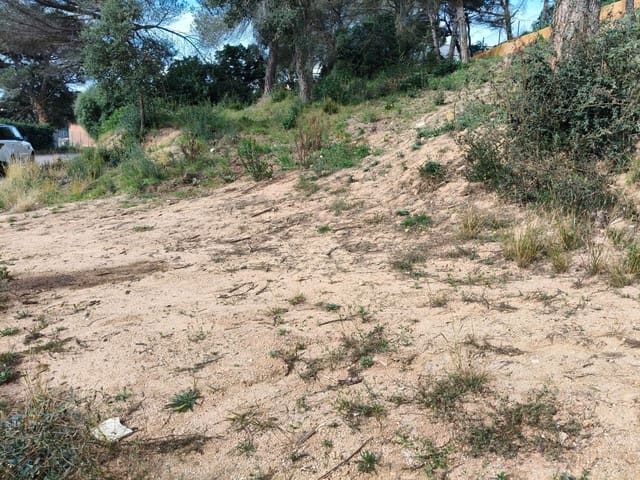 Byggetomt til salgs i Urbanitzacions del Nord, Lloret de Mar - € 45 000 (Ref: 9715266)