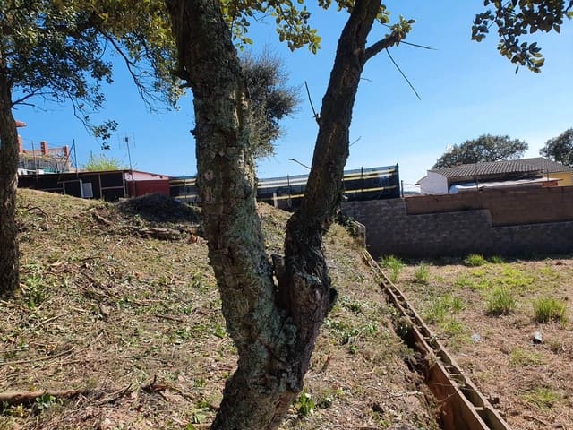 Byggetomt til salgs i Urbanitzacions del Nord, Lloret de Mar - € 26 000 (Ref: 9715267)