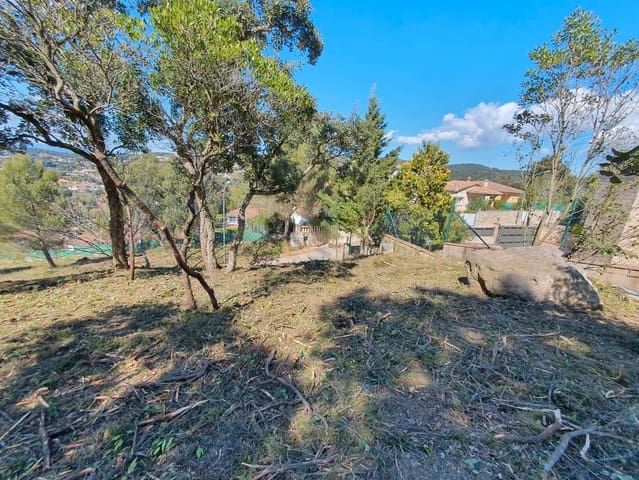 Byggetomt til salgs i Urbanitzacions del Nord, Lloret de Mar - € 26 000 (Ref: 9715267)