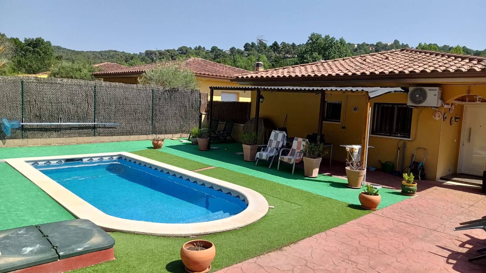 3 bedroom Villa for sale in Lloret de Mar with pool garage - € 350,000 (Ref: 9715269)