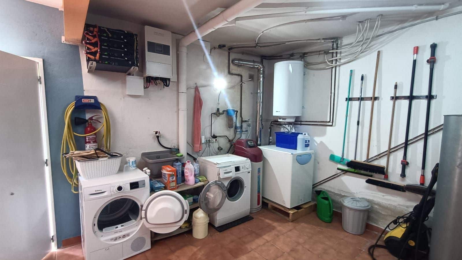 3 bedroom Villa for sale in Lloret de Mar with pool garage - € 350,000 (Ref: 9715269)