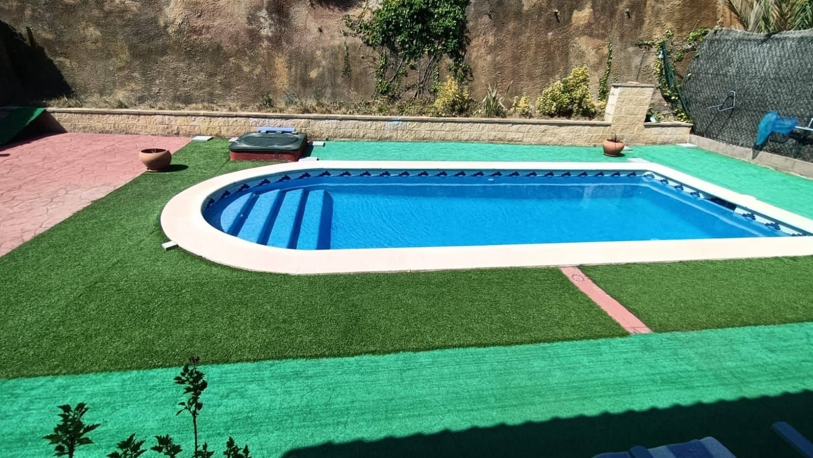 3 bedroom Villa for sale in Lloret de Mar with pool garage - € 350,000 (Ref: 9715269)