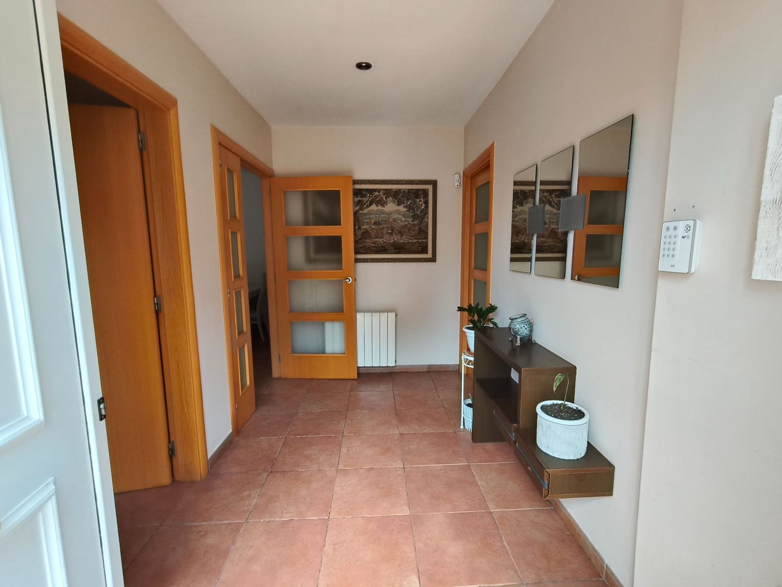 3 bedroom Villa for sale in Lloret de Mar with garage - € 270,000 (Ref: 9715270)
