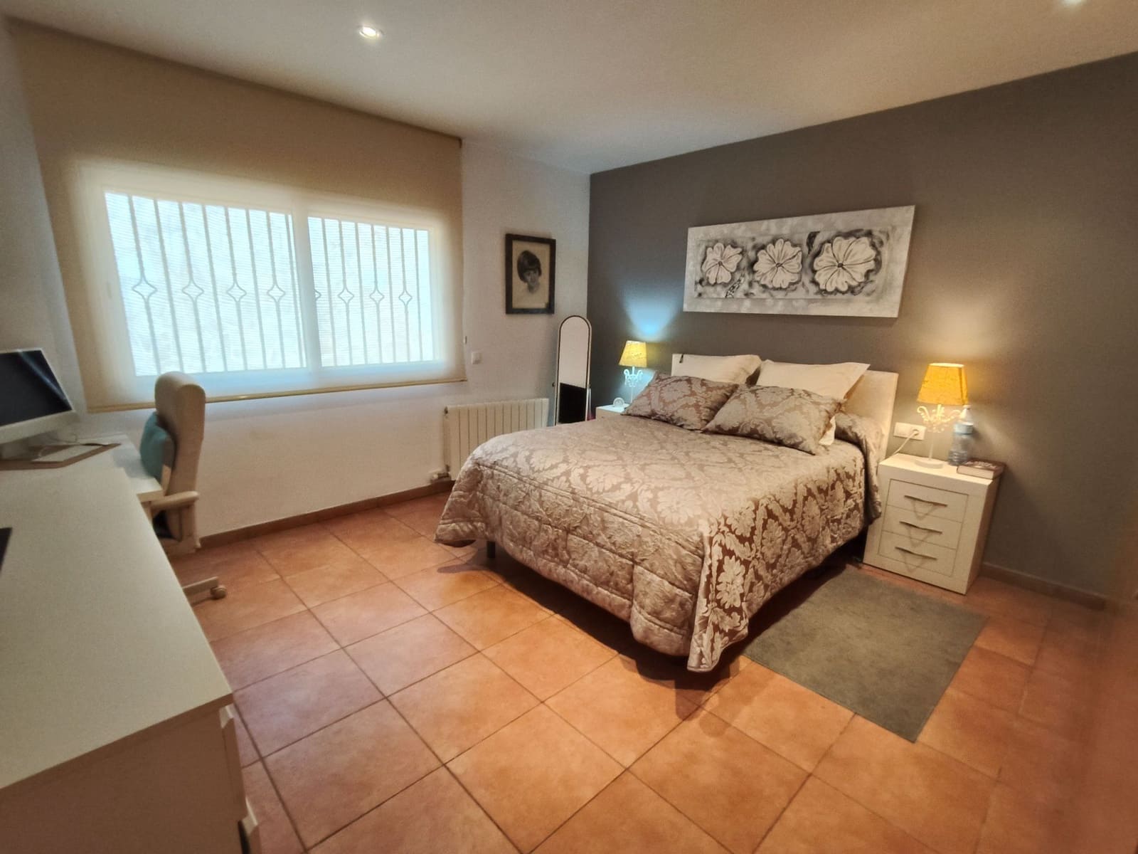 3 bedroom Villa for sale in Lloret de Mar with garage - € 270,000 (Ref: 9715270)