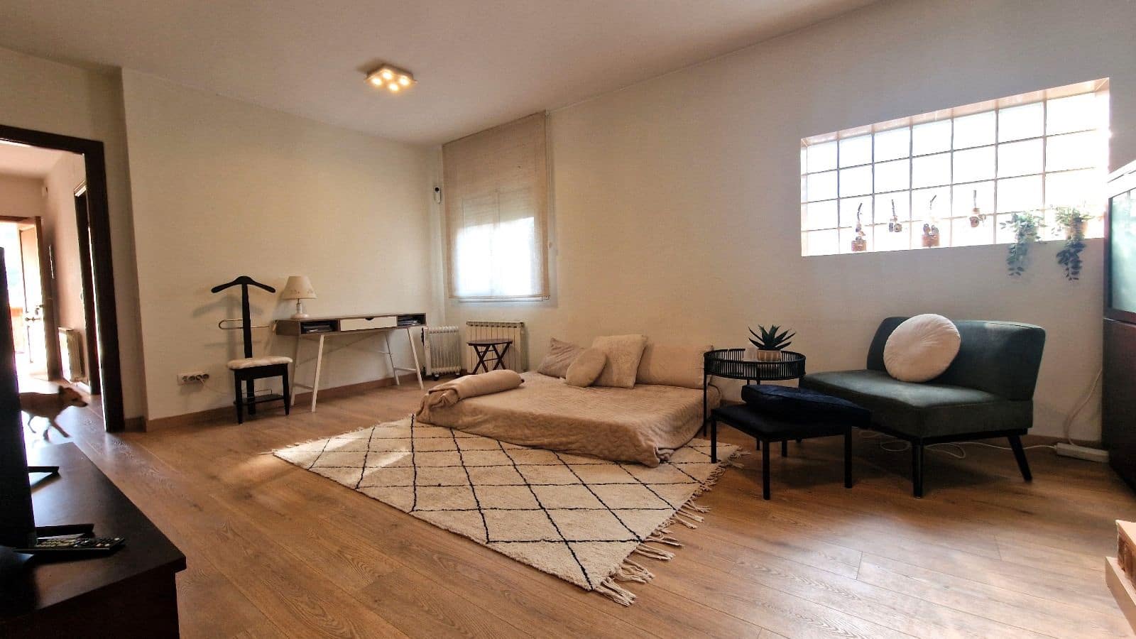 2 bedroom Villa for sale in Lloret de Mar with garage - € 249,000 (Ref: 9715271)