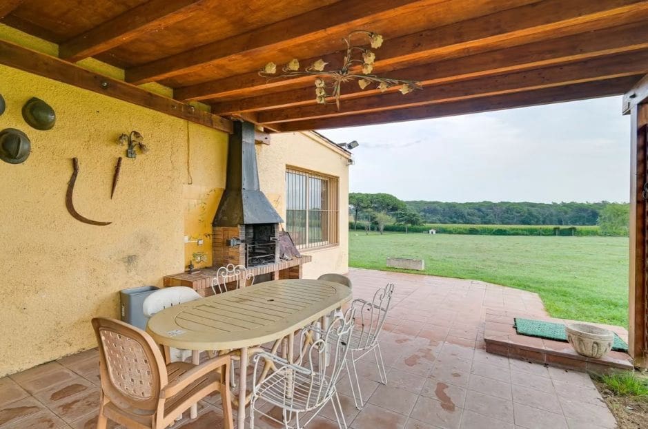 4 Zimmer Finca/Landgut zu verkaufen in Caldes de Malavella mit Pool - 875.000 € (Ref: 9715272)