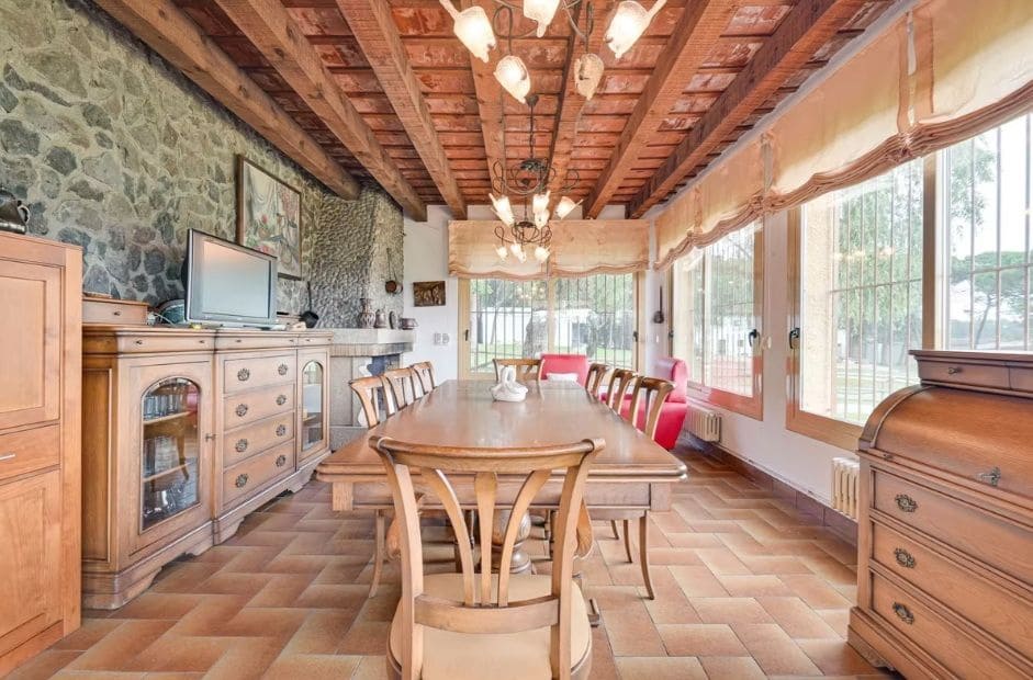 4 Zimmer Finca/Landgut zu verkaufen in Caldes de Malavella mit Pool - 875.000 € (Ref: 9715272)