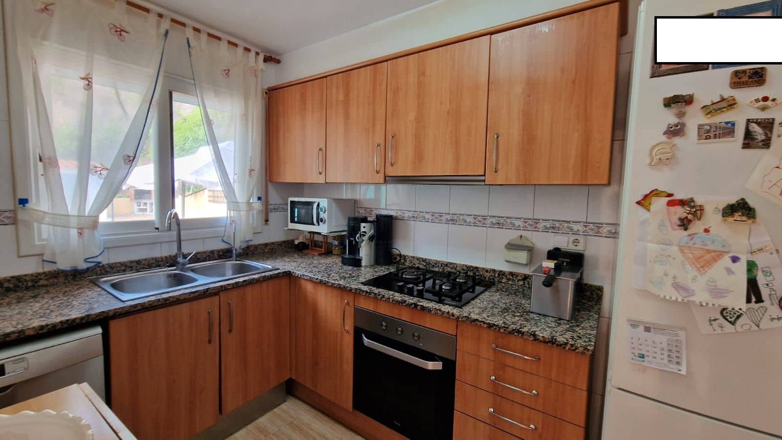 4 bedroom Villa for sale in Lloret de Mar with pool garage - € 275,000 (Ref: 9715276)