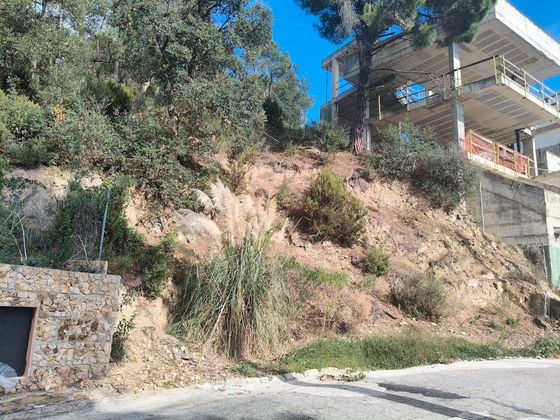 Building Plot for sale in Lloret de Mar - € 79,000 (Ref: 9715277)