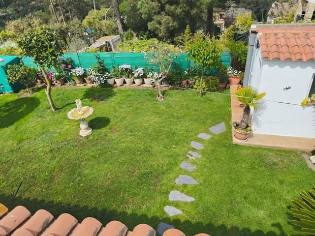 6 quarto Moradia para venda em Centre, Lloret de Mar - 315 000 € (Ref: 9789843)