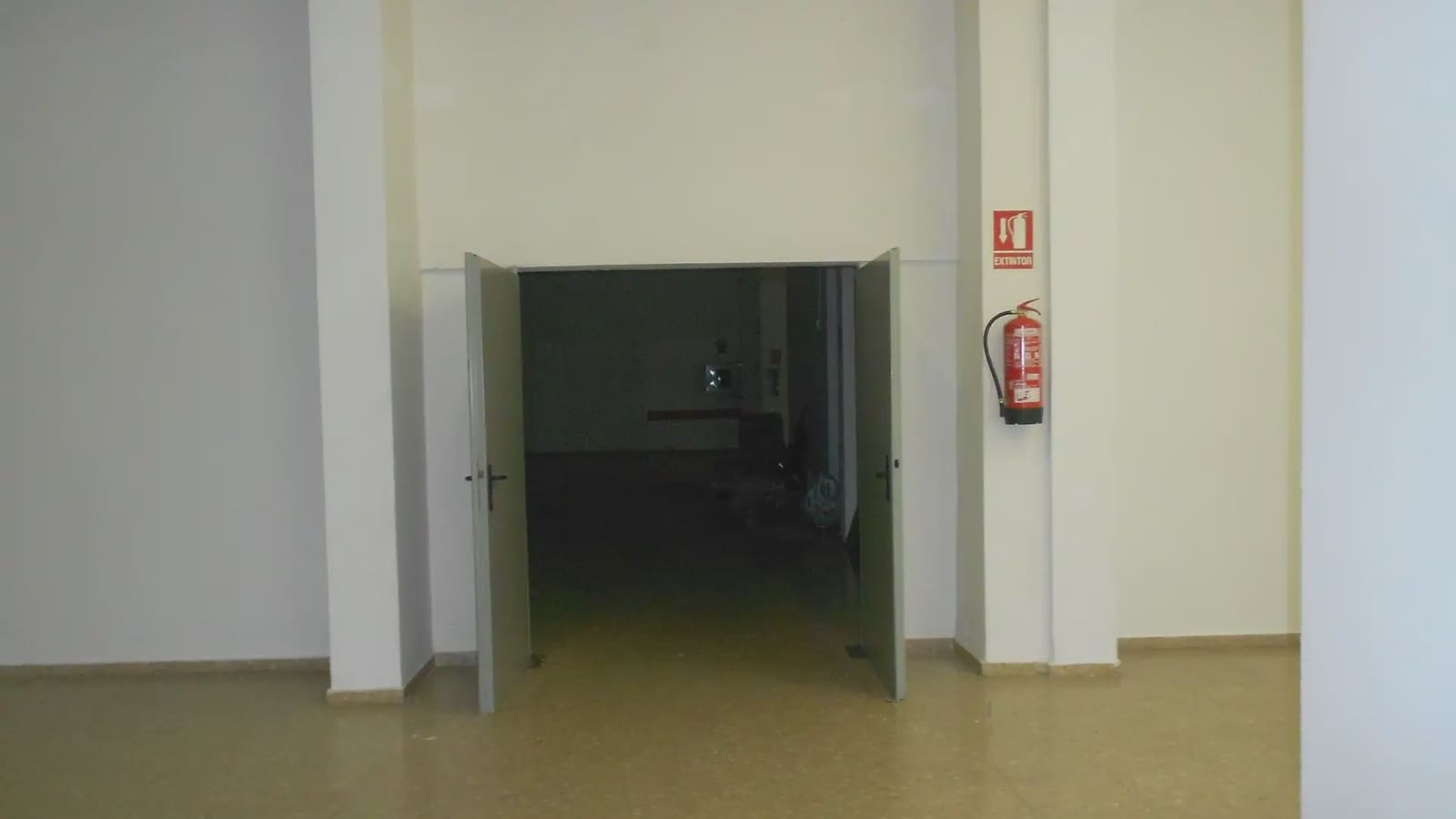 Local Commercial à vendre à Valence ville - 1 100 000 € (Ref: 9748268)