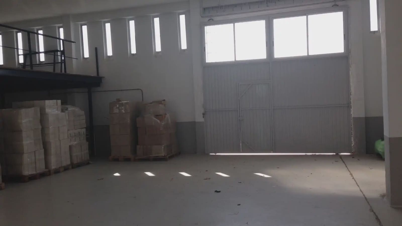 Gewerbe zu verkaufen in Torrent - 2.200.000 € (Ref: 9748270)