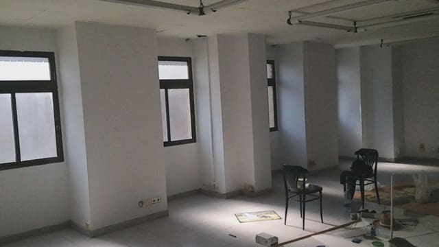 Gewerbe zu verkaufen in Torrent - 2.200.000 € (Ref: 9748270)