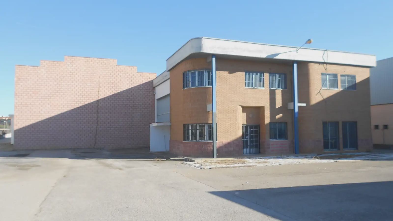 Gewerbe zu verkaufen in Picassent - 1.800.000 € (Ref: 9748274)