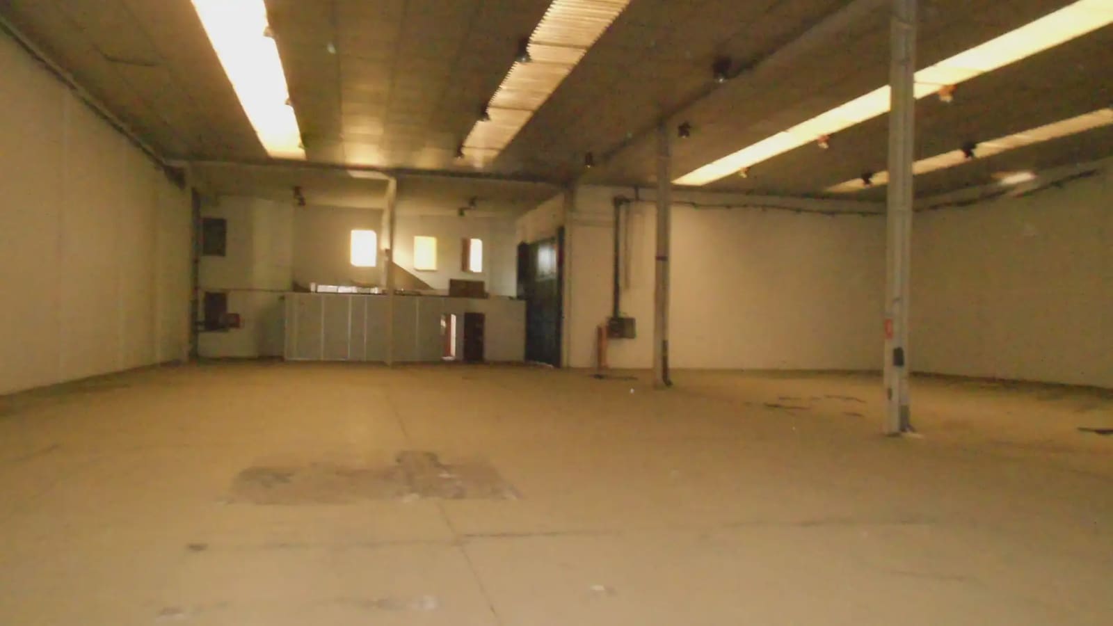 Gewerbe zu verkaufen in Picassent - 1.800.000 € (Ref: 9748274)