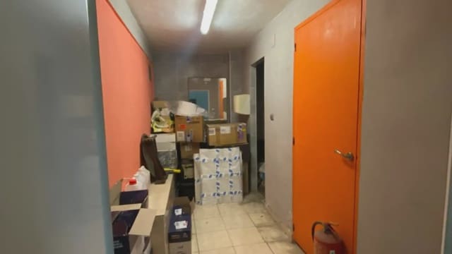 Gewerbe zu verkaufen in Alaquàs - 575.000 € (Ref: 9748278)