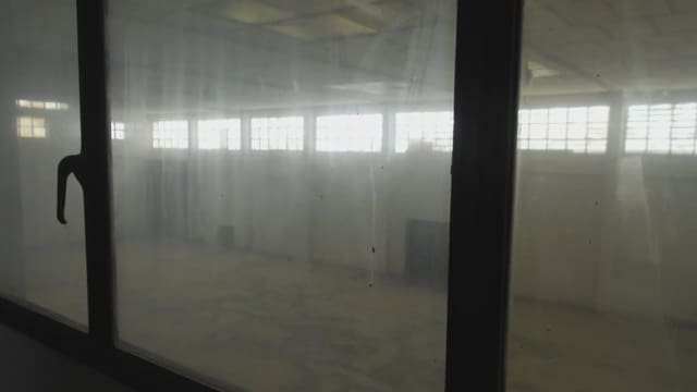 Kommersiell til leie i Manises - € 5 000 (Ref: 9748281)