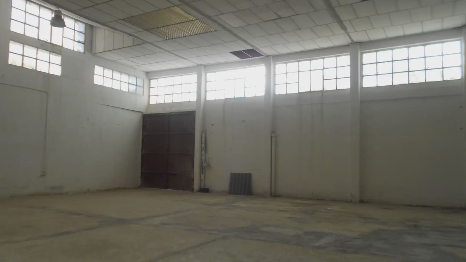 Kommersiell att hyra i Manises - 5 000 € (Ref: 9748281)