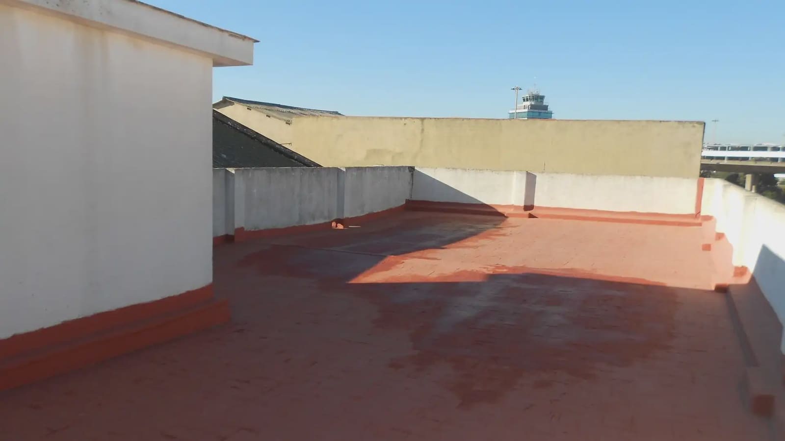 Kommersiell att hyra i Manises - 5 000 € (Ref: 9748281)