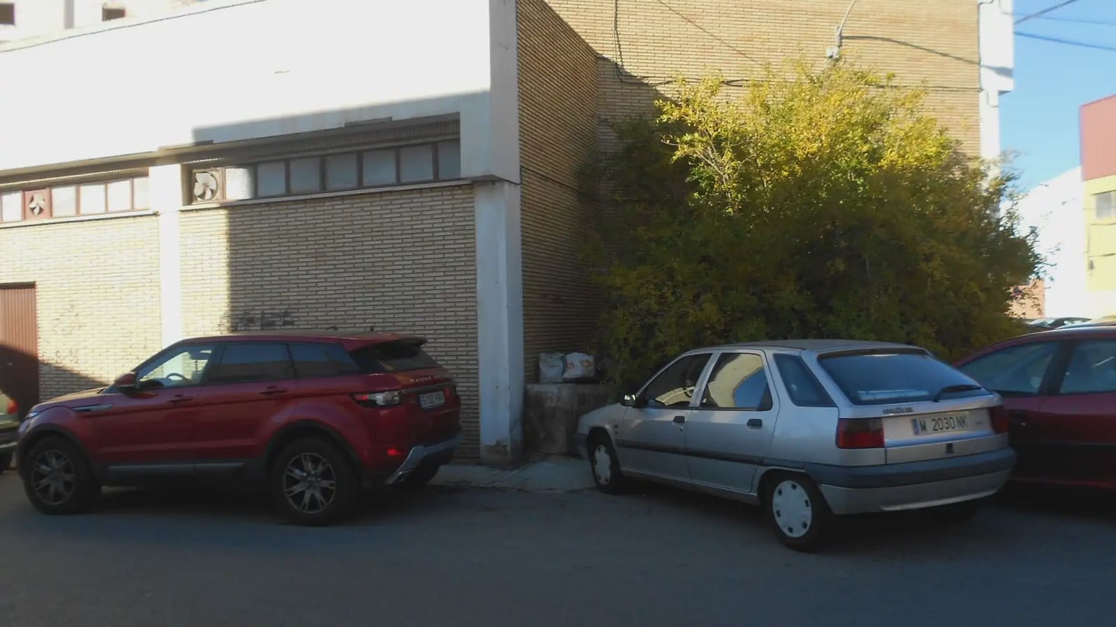 Kommersiell att hyra i Manises - 5 000 € (Ref: 9748281)