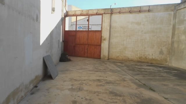 Kommersiell til leie i Manises - € 5 000 (Ref: 9748281)