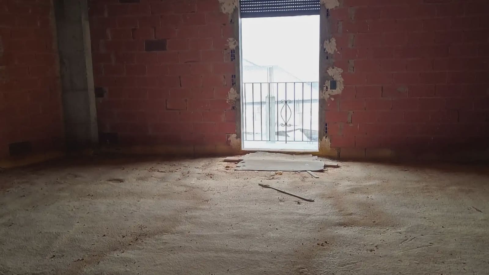 Flat for sale in Gudar - € 85,000 (Ref: 9748282)