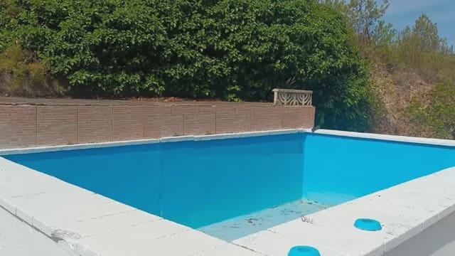 3 soverom Villa til salgs i Chiva med svømmebasseng garasje - € 155 000 (Ref: 9748283)