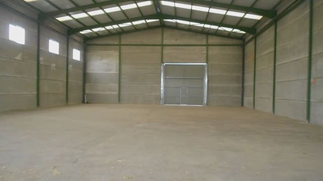 Gewerbe zu verkaufen in Chiva - 1.000.000 € (Ref: 9748286)