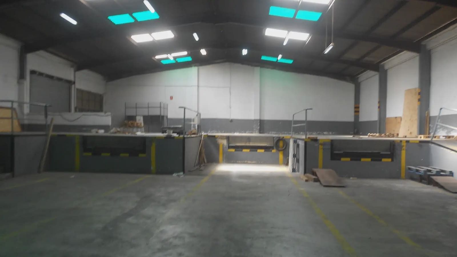 Erhverv til salg i Quart de Poblet - € 320.000 (Ref: 9748289)