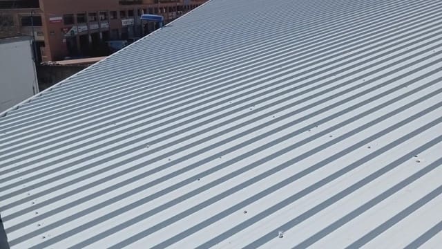 Erhverv til salg i Aeropuerto Viejo, Sevilla by - € 270.000 (Ref: 9748290)