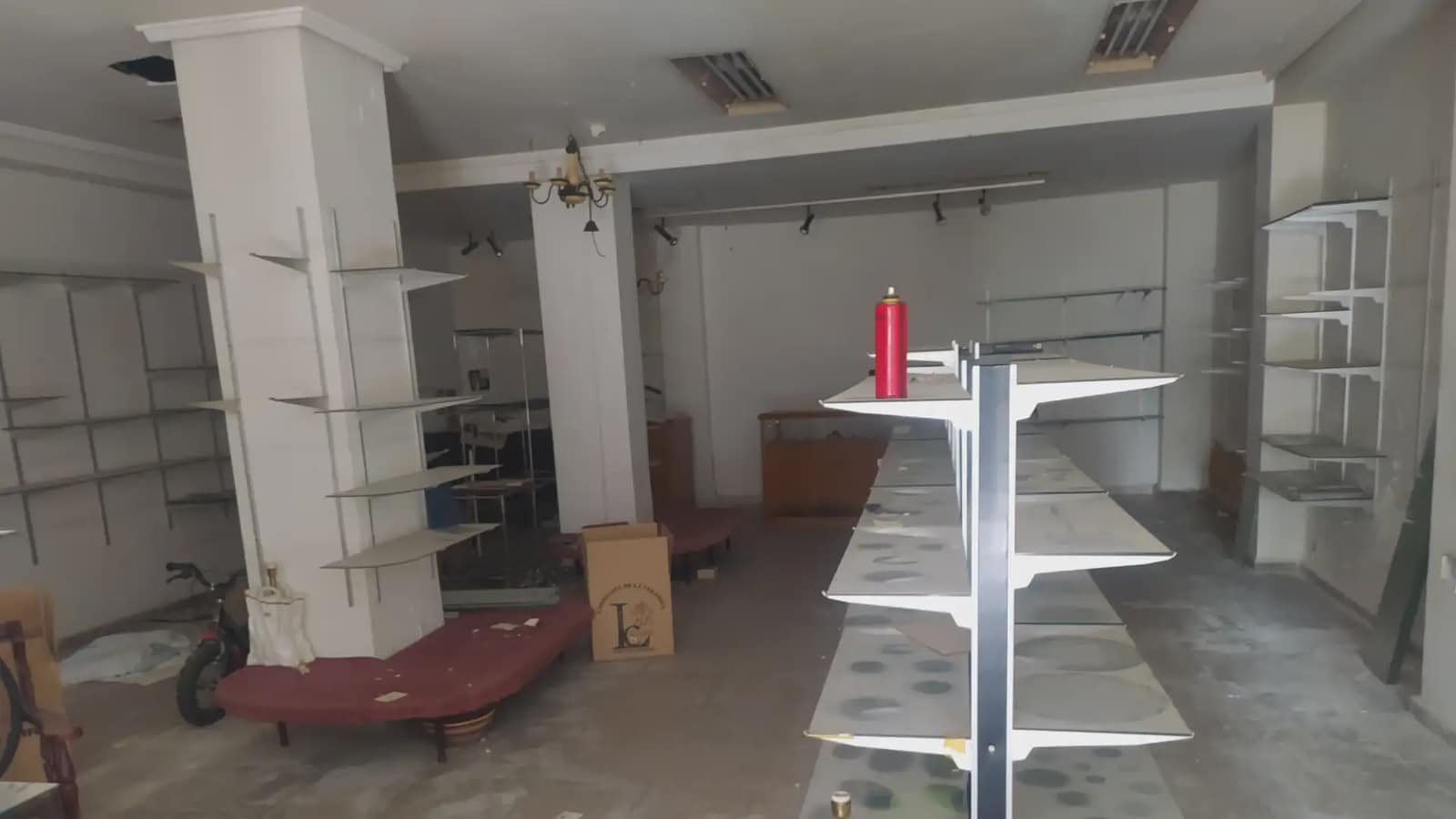 Kommersiell til leie i Manises - € 600 (Ref: 9748291)