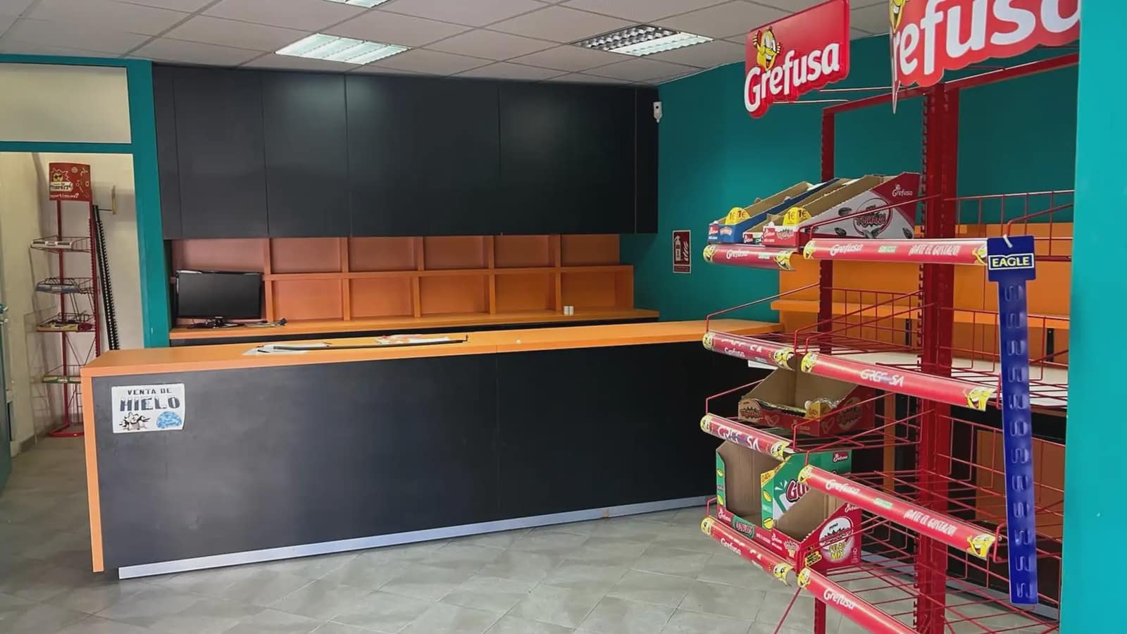 Erhverv til salg i Manises - € 105.000 (Ref: 9748295)