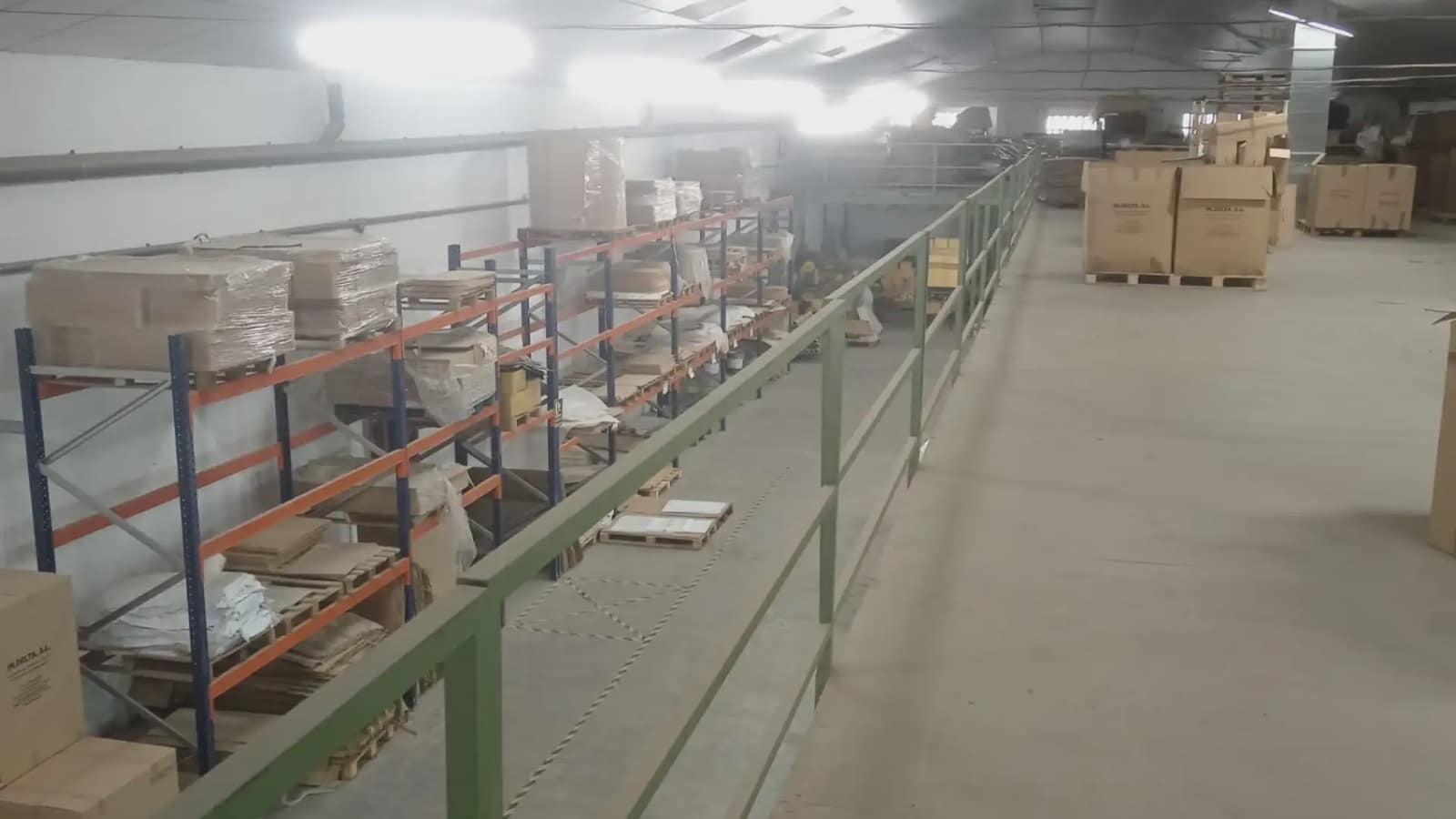 Commerciale in vendita in Quart de Poblet - 490.000 € (Rif: 9748296)