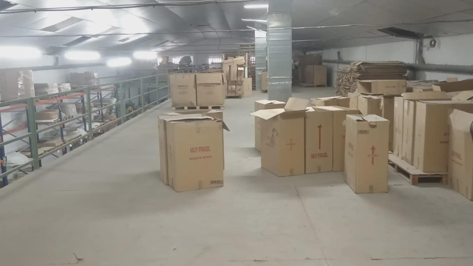 Commerciale in vendita in Quart de Poblet - 490.000 € (Rif: 9748296)