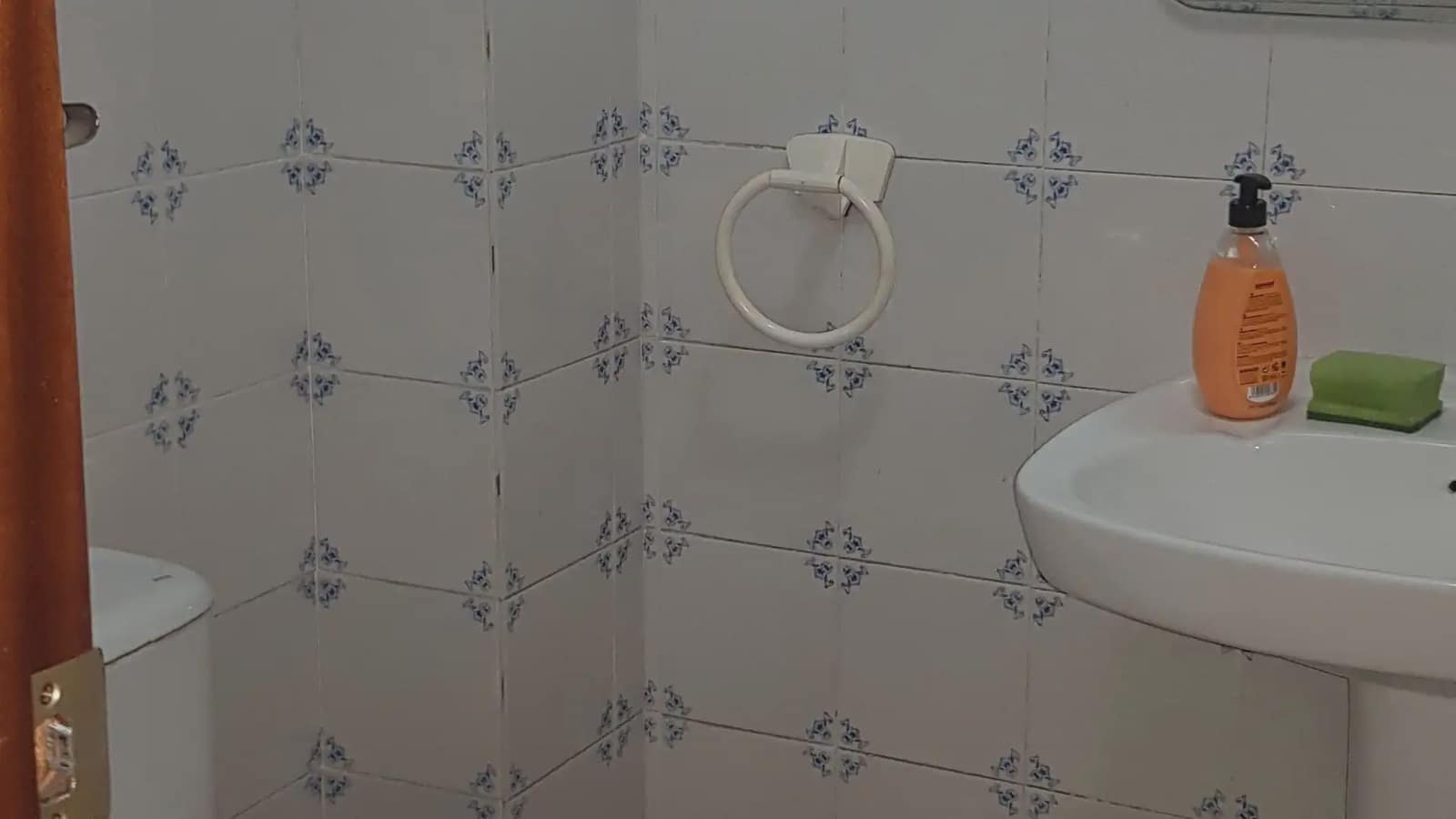 Erhverv til salg i Manises - € 250.000 (Ref: 9748298)